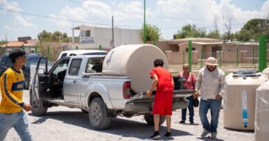 ENTREGAN TINACOS SUBSIDIADOS A 44 FAMILIAS DE CASTAÑOS